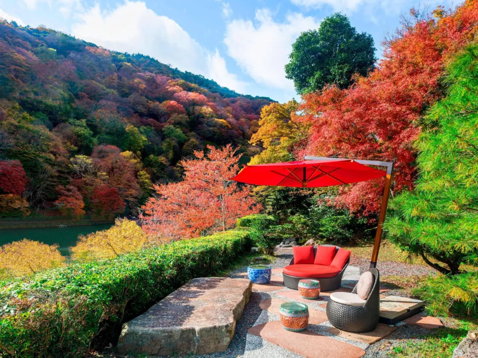 honeymoon in kyoto in October