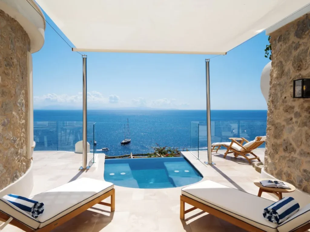 Honeymoon Hotel with private pool in Amalfi